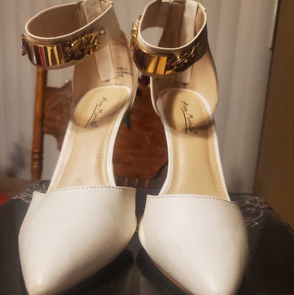 Anne Michelle, Size 9, all White - Picture 2 of 4